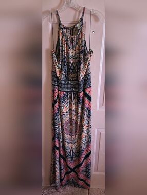 London Style Coral, Black & Cream Paisley Maxi Dress